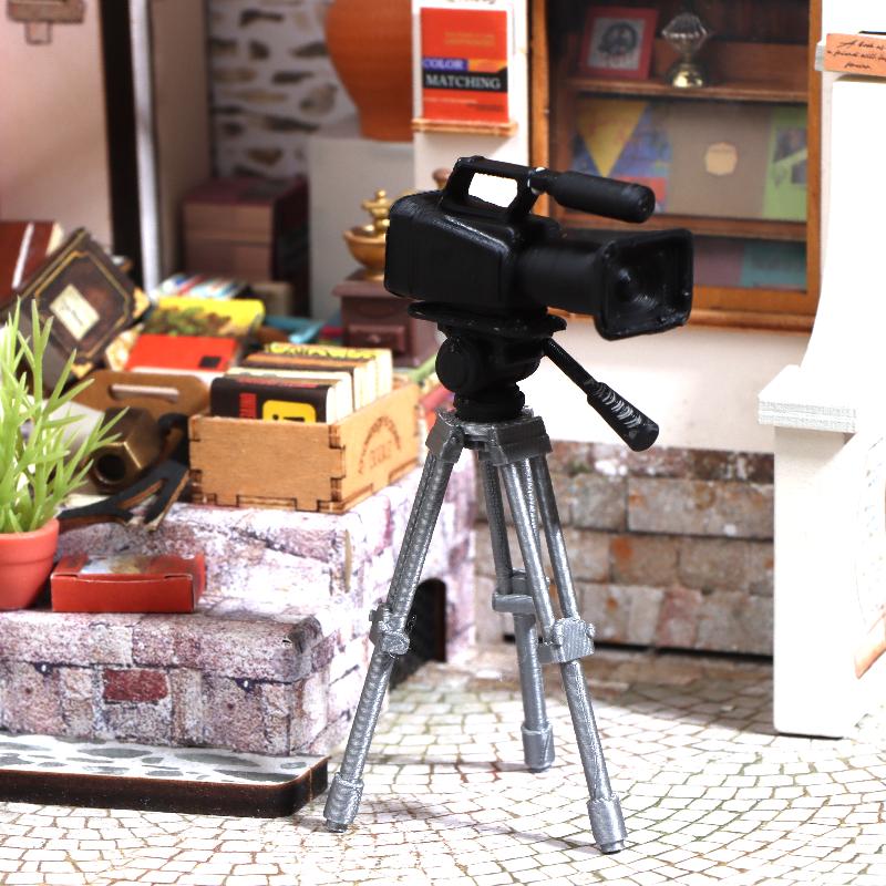 Photography Product - Tripod Kamera Video Mini Model Skala