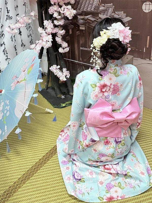 Photography Young - Gaun Fotografi Gaya Kimono Tradisional Jepang