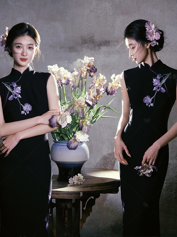 Gaun Bordir Hitam Vintage Gaya - Photography Young ulasan dan harga