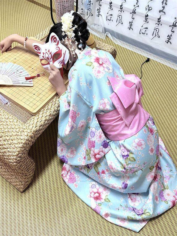Gaun Fotografi Gaya Kimono Tra - Photography Young ulasan dan harga